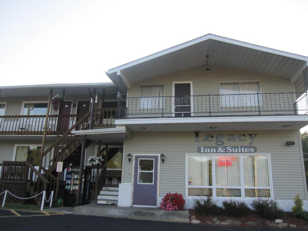 Legacy Inn & Suites Of 레이크 헤오르헤 외부 사진